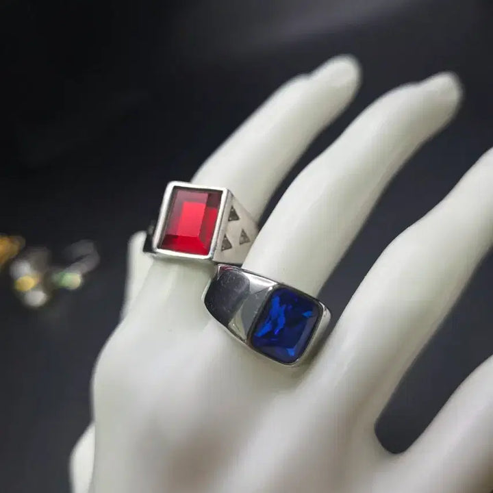 [BUNJANG] Surgical Steel Square Ring with Red &amp; Blue Cubic Zirconia / 레드 블루큐빅 스퀘어 반지 써지컬