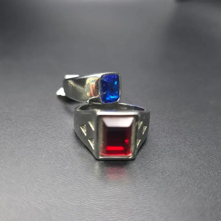 [BUNJANG] Surgical Steel Square Ring with Red &amp; Blue Cubic Zirconia / 레드 블루큐빅 스퀘어 반지 써지컬