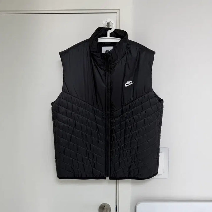[BUNJANG] Nike Therma-FIT Windrunner Padded Vest XL / 나이키 써마핏 윈드러너 패딩 베스트 조끼 XL