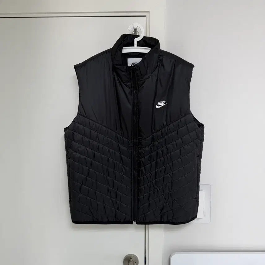 [BUNJANG] Nike Therma-FIT Windrunner Padded Vest XL / 나이키 써마핏 윈드러너 패딩 베스트 조끼 XL