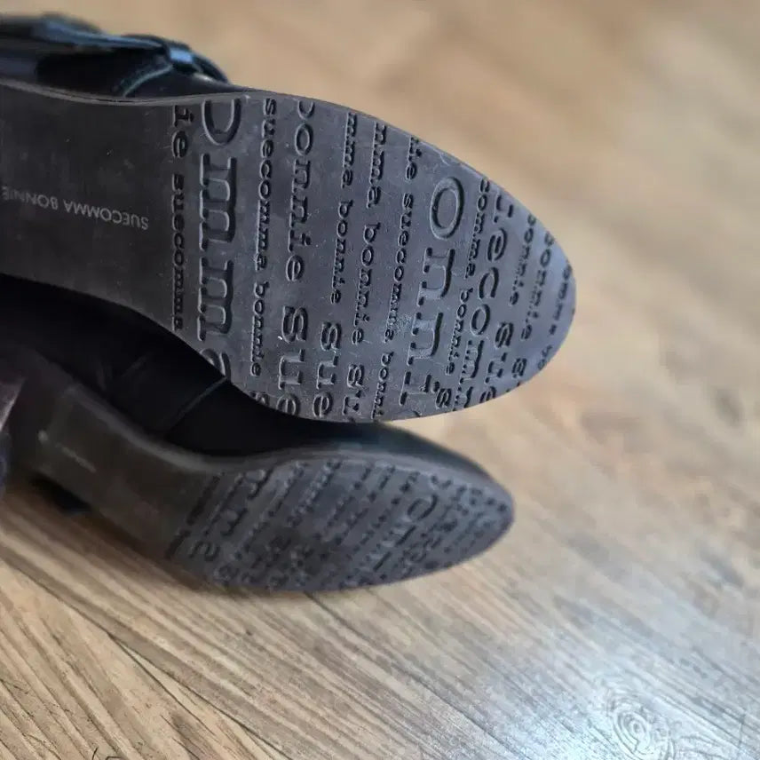 [BUNJANG] Suecomma Bonnie Ankle Boots / 슈콤마보니앵클 부츠 235 (365)