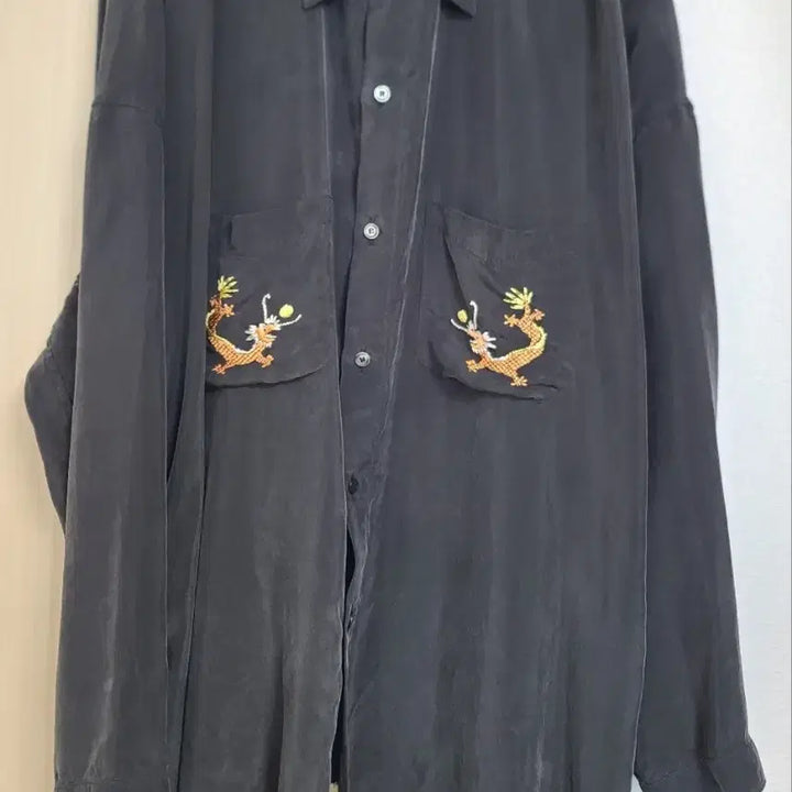 [SOLD OUT] [2] 안셀름 AGING EMBROIDERY SHIRT 셔츠