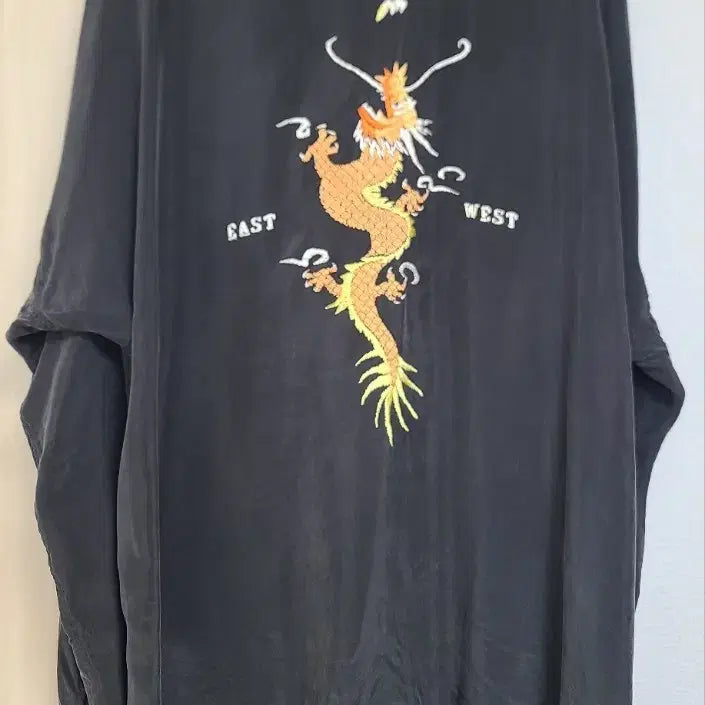 [SOLD OUT] [2] 안셀름 AGING EMBROIDERY SHIRT 셔츠