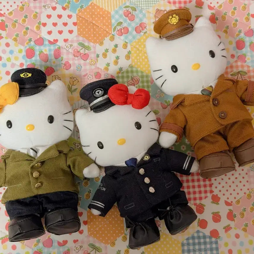 [BUNJANG] Vintage Hello Kitty Mimi Daniel Bundle Set / 고전 역장 키티 미미 다니엘 3종 일괄