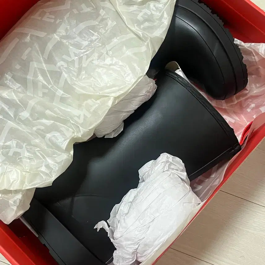 [BUNJANG] Hunter Mid Boots (Size 240) / 헌터 미들 부츠 (240/새상품)
