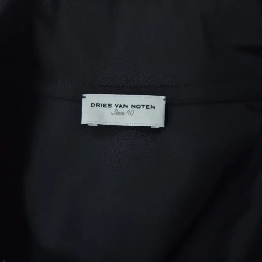 [BUNJANG] Dries Van Noten Avant-garde Shirred Blouse / 드리스반 노튼 아방가르드 셔링 블라우스 d288
