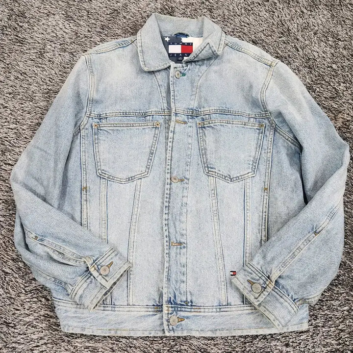 [BUNJANG] Tommy Hilfiger Big Logo Denim Jacket / 타미힐피거 빅로고 청자켓