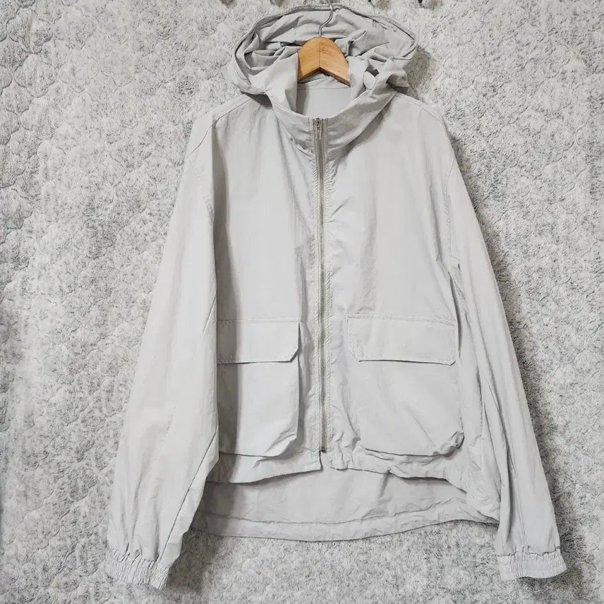 [BUNJANG] Oversized Hooded Windbreaker Jumper (Size L) / 102A [L] 오버핏 후드 바람막이 점퍼
