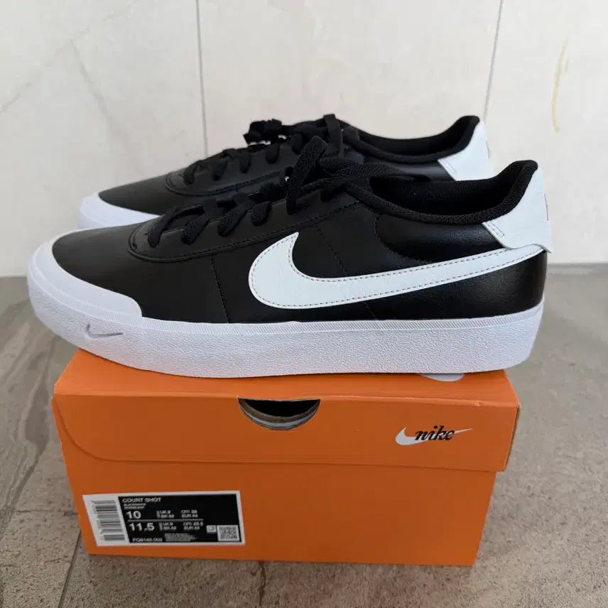 [BUNJANG] Nike Court Vision Low Black White Sneakers / 나이키신발Court Vision 로우 블랙 화이트