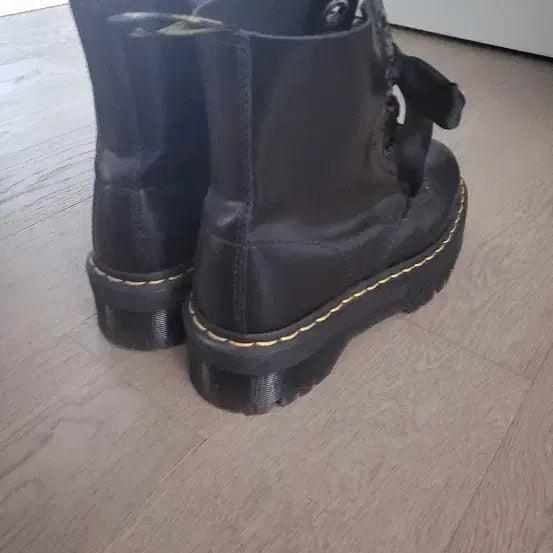 [BUNJANG] Dr. Martens Molly Black Boots Size 250 / 닥터마틴 몰리 블랙 250