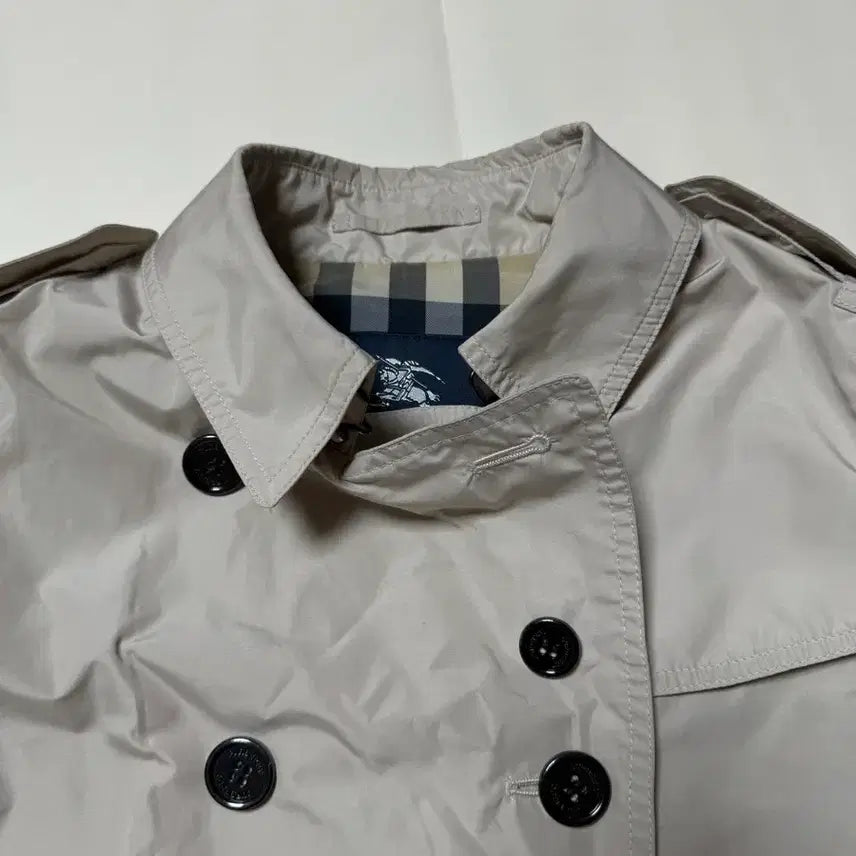 [BUNJANG] Burberry Double-Breasted Windbreaker Trench Coat / (상태AA) 버버리 춘추하계 레인코트/바람막이 트렌치코트44-55