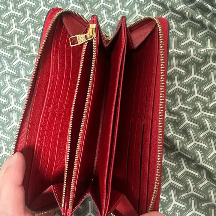 [BUNJANG] Louis Vuitton Monogram Empreinte Zippy Wallet Red Long Wallet / (정품) 루이비통 모노그램 앙프렝뜨 지피 월릿 레드 여성 장지갑 급처