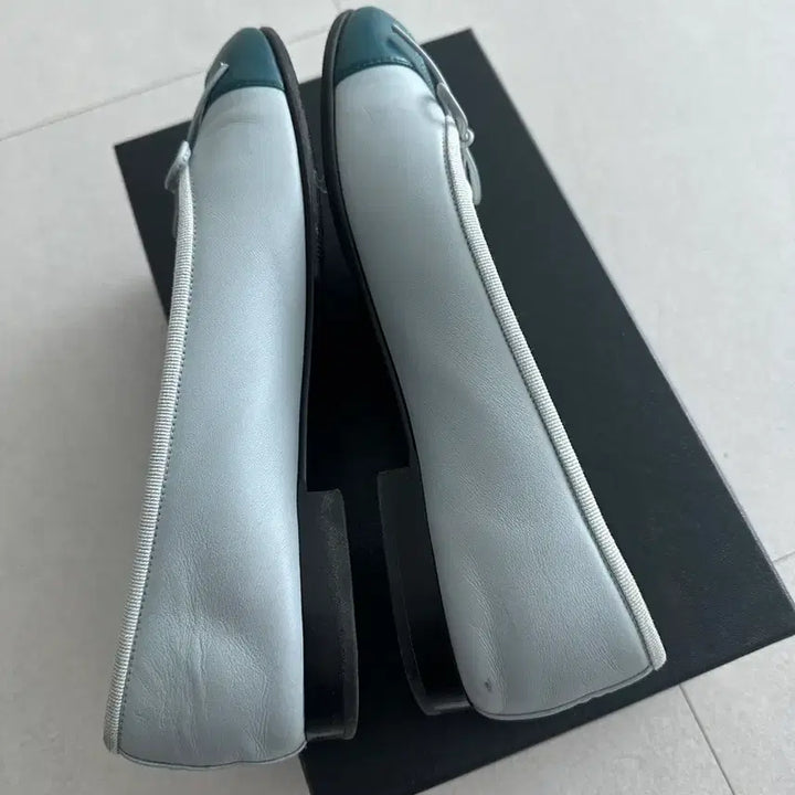 [SOLD OUT] 샤넬 발레리나 플랫 블루/그레이 37.5