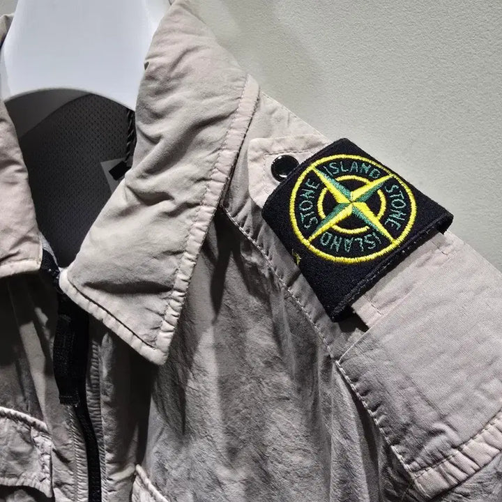 [BUNJANG] Stone Island Naslan Light Overshirt Dove Gray L / [중고/정품] 스톤 아일랜드 나슬란 라이트 오버셔츠 도브 그레이 L