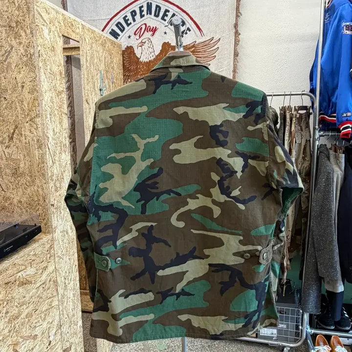 [SOLD OUT] US ARMY 립스탑 우드랜드 퍼티그 자켓