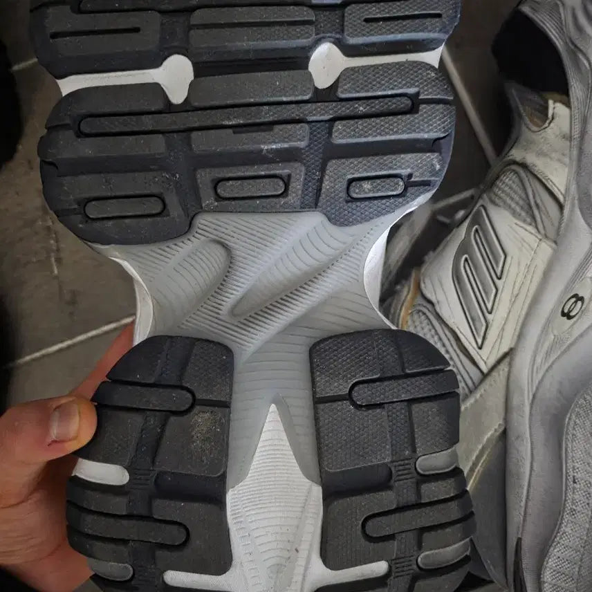 [BUNJANG] Valent Cargo Sneakers Grey / 발렌 카고스니커즈