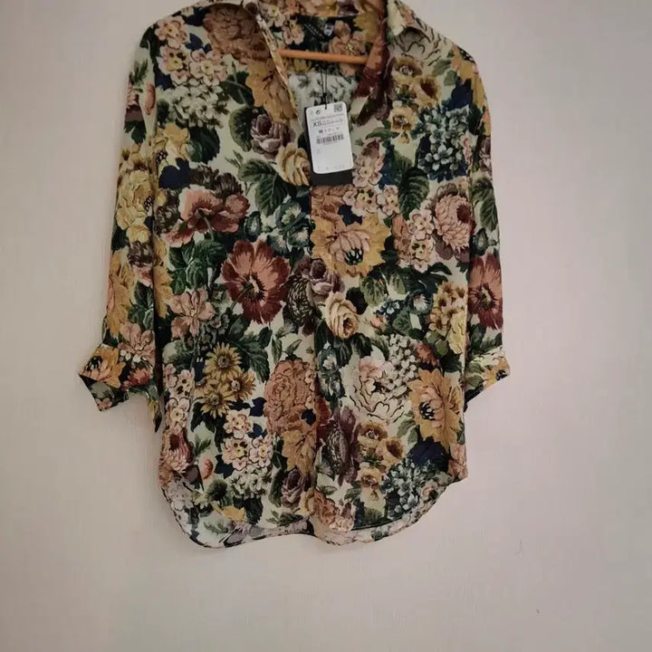 [BUNJANG] ZARA Flower Pattern Shirt Blouse / ZARA 플라워 패턴 셔츠블라우스 XS