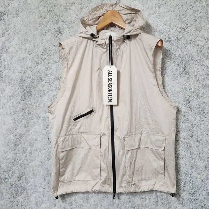 [BUNJANG] All-Season Dimitri Black Hooded Vest / 105A [3] 새제품 올시즌 디미트리 블랙 후드 조끼