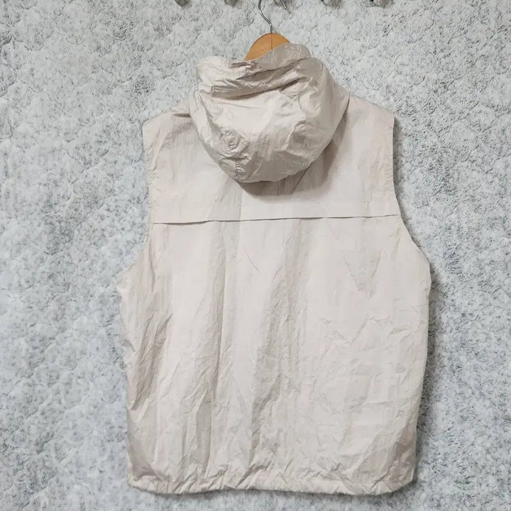 [BUNJANG] All-Season Dimitri Black Hooded Vest / 105A [3] 새제품 올시즌 디미트리 블랙 후드 조끼