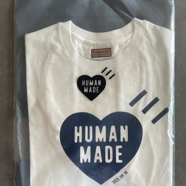 [SOLD OUT] 휴먼 메이드 하트 티셔츠 화이트 네이비 [L]