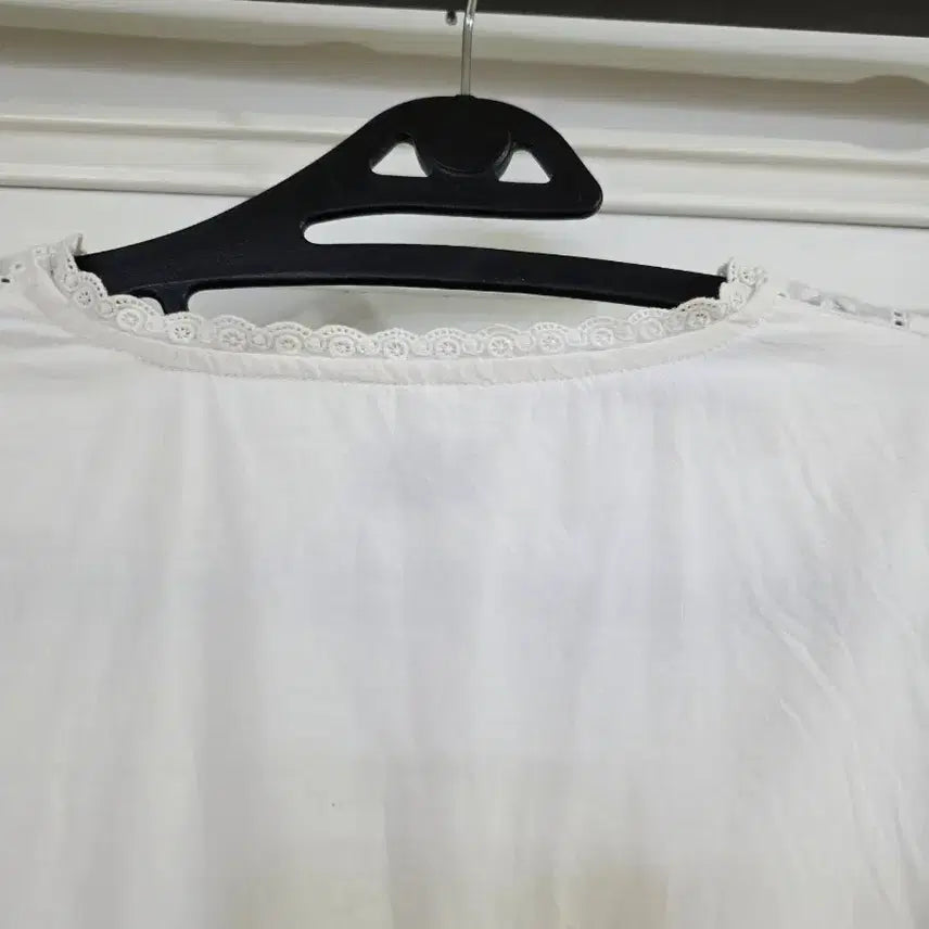 [SOLD OUT] 봄 여름 원피스 겸  고급스러 면 블라우스   깨끗해요 가슴단면63