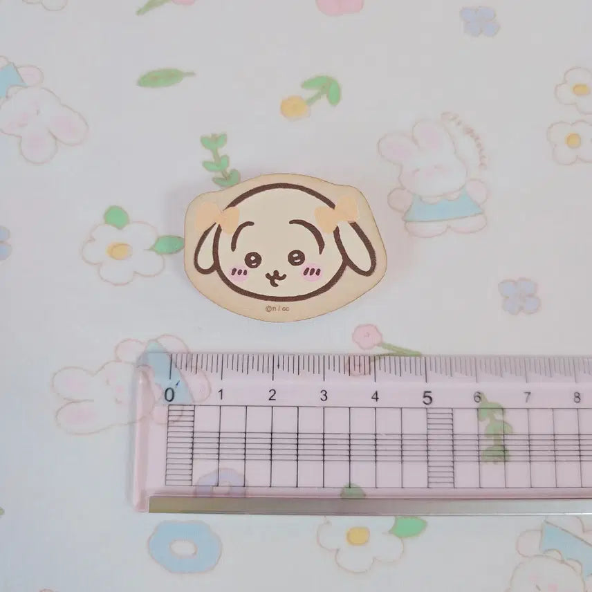 [BUNJANG] Munchkin Robear Usagi Wood Badge (Japan Import) / 일본정품)먼작귀 롭이어 우사기 우드뱃지