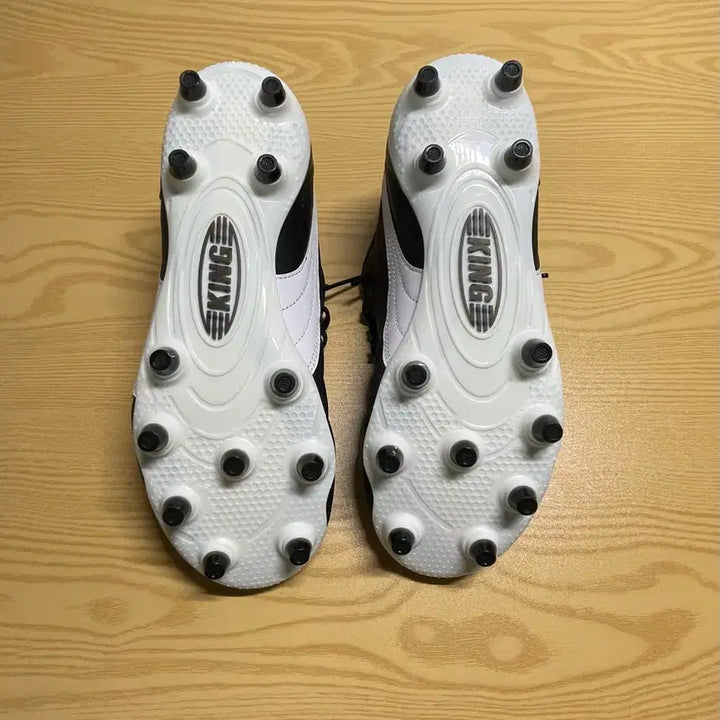 [BUNJANG] Puma King FG/AG Soccer Cleats / 푸마 킹 fg/ag 250