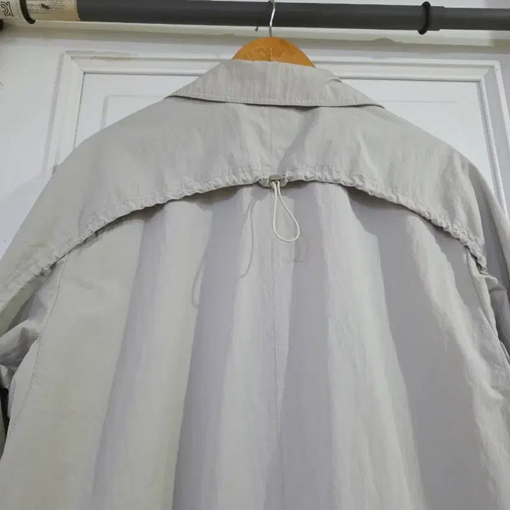 [BUNJANG] Spring Autumn Elegant Oversized Trench Coat / 봄  가을 고급스러운 뒤태가이쁜 오버핏  바바리켓  깨끗해요 가슴단면