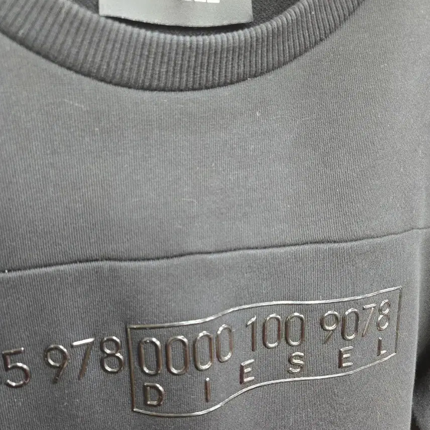 [BUNJANG] Diesel Black Sweatshirt T-Shirt / (1266)디젤 블랙 맨투맨 티셔츠S