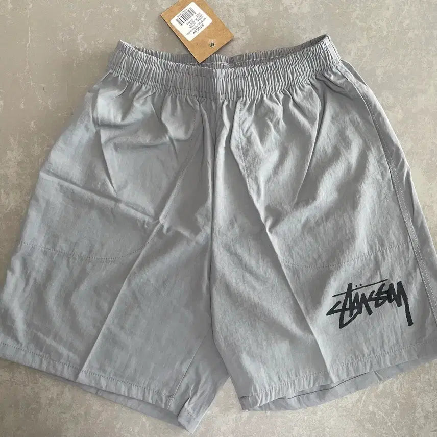 [BUNJANG] Stussy Big Logo Basic Shorts Grey L / 스투시 빅로고 베이직 스투시 숏 펜츠 그레이 [L]