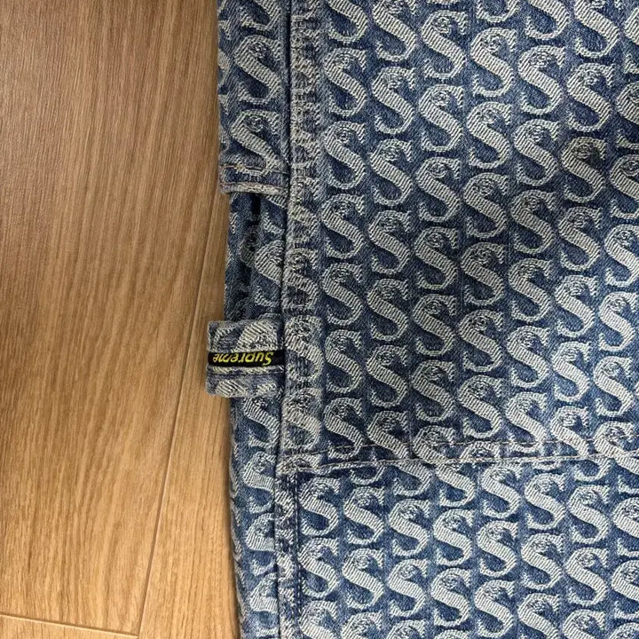 [BUNJANG] Supreme Monogram Double Knee Denim Painter Pants / 슈프림 모노그램 더블 니 데님