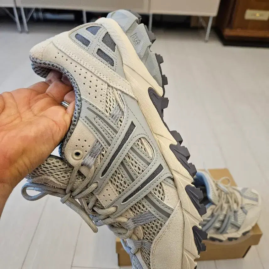[BUNJANG] Asics Gel Sonoma Sneakers / 아식스 젤소노마