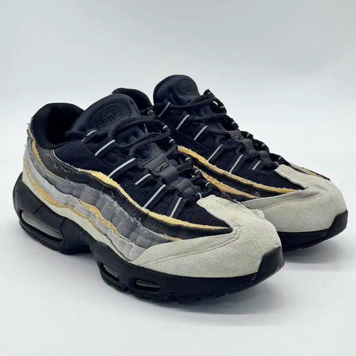 [BUNJANG] Nike Comme des Garcons Homme Plus Air Max 95 Charcoal Sneakers / 나이키 꼼데가르송옴므플러스 에어맥스 95 챠콜 270