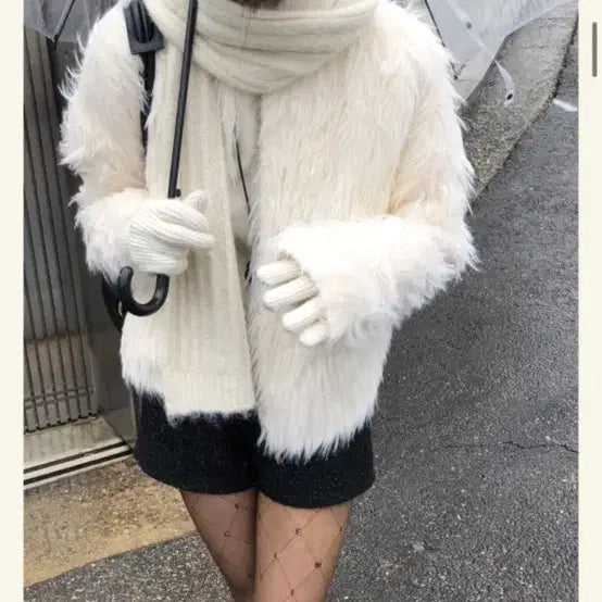 [BUNJANG] 714 Center Yeti Hood Jacket (Worn by Kang Hye Won) / 714센터 예티 후드 자켓 강혜원 착용