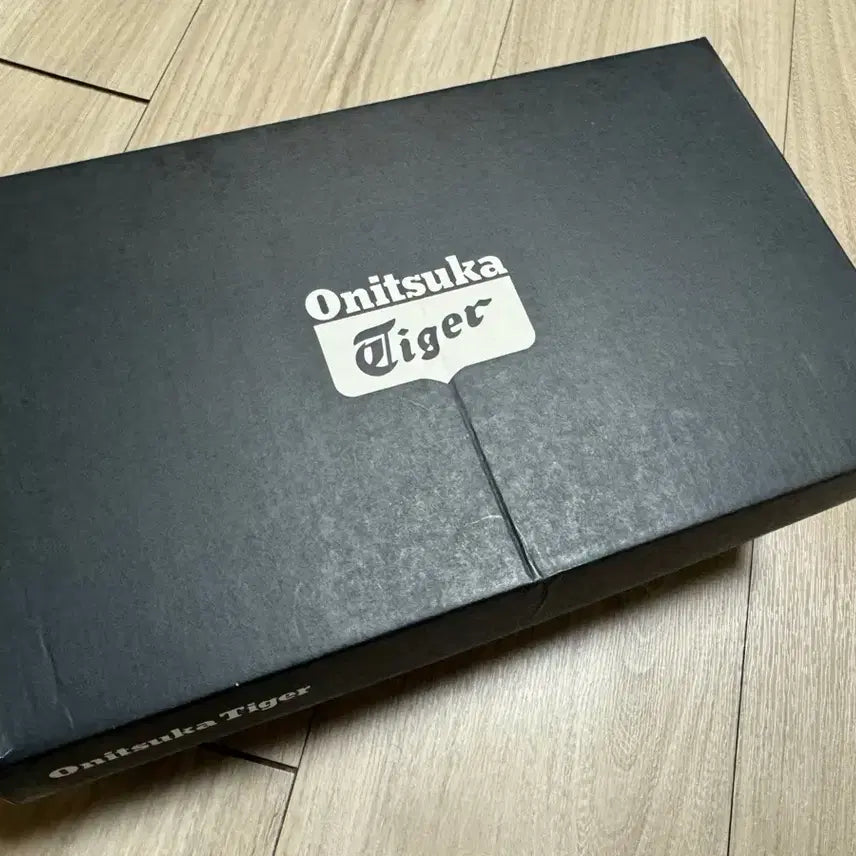 [BUNJANG] Onitsuka Tiger Mexico 66 Oyster Grey Shoes / 오니츠카 타이거 멕시코 66 오이스터 그레이 285