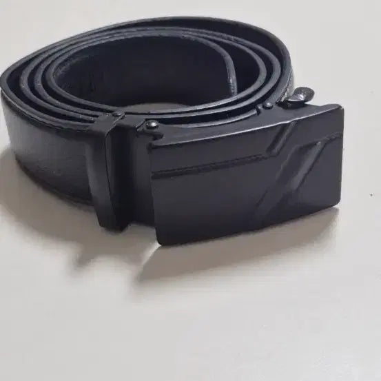 [BUNJANG] Black Automatic Buckle Belt (Set of 2) / 블랙 자동 버클 벨트 2개다 드림니다