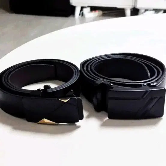 [BUNJANG] Black Automatic Buckle Belt (Set of 2) / 블랙 자동 버클 벨트 2개다 드림니다