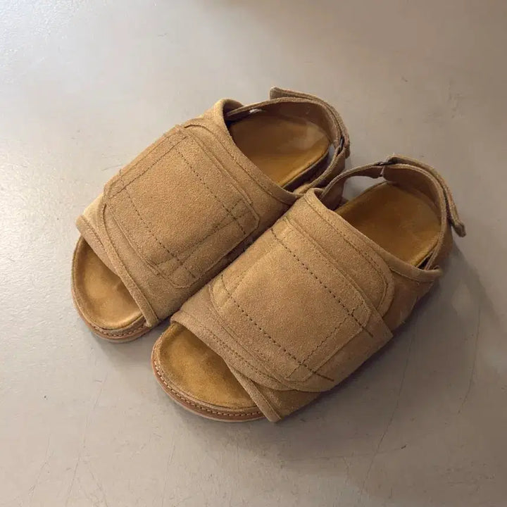 [SOLD OUT] (3) 폴리테루 점보 슬라이더 샌들 베이지