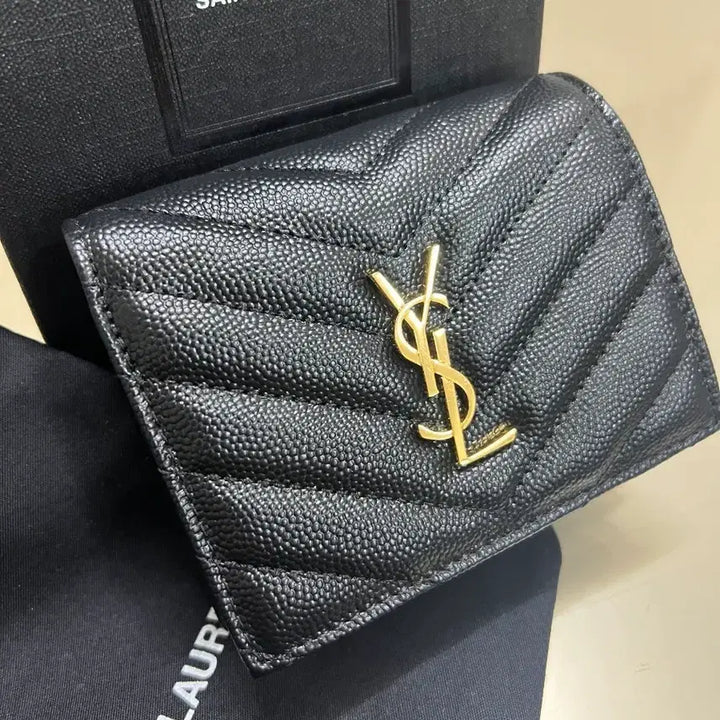 [BUNJANG] Saint Laurent Matelasse Card Holder - Black, Gold / 생로랑 마틀라세 카드지갑 블랙 금장