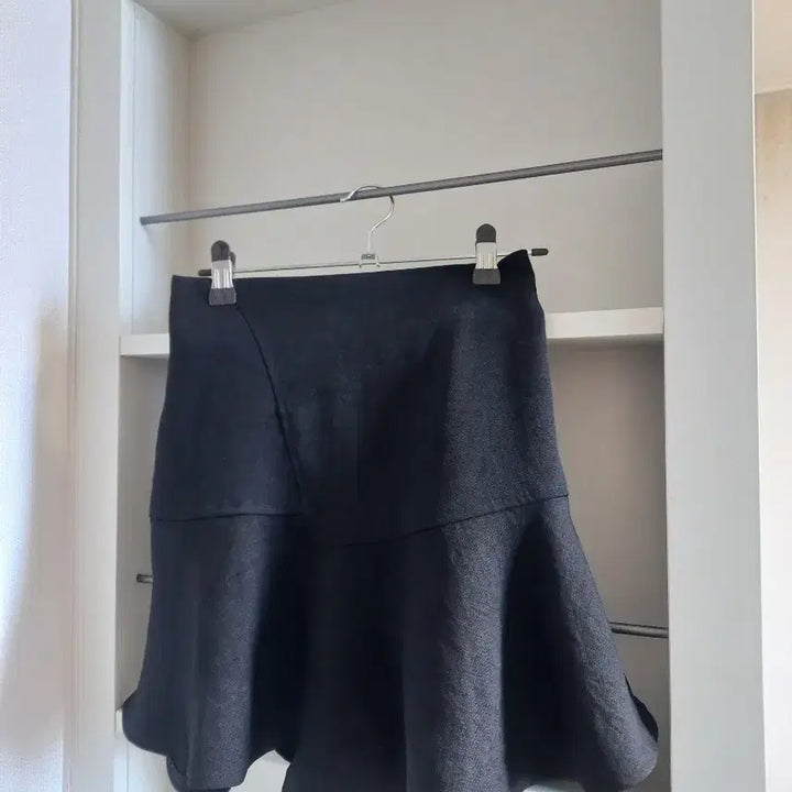 [BUNJANG] Gangnam Underground Shopping Center Skirt Pants / 강남지하상가 치마바지