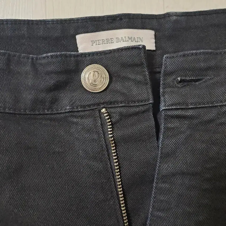 [BUNJANG] Balmain Biker Jeans Size 52 / 발망 바이크진 52