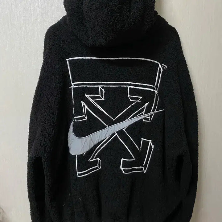 [SOLD OUT] 오프화이트 X 나이키 플리스 후드 집업 블랙