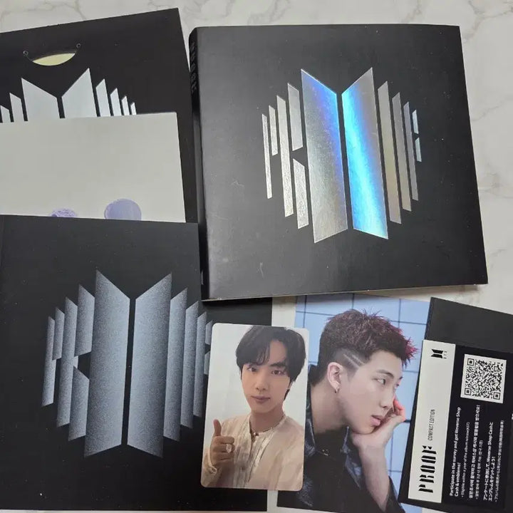 [BUNJANG] BTS Proof Compact Jin/RM Photocard Album / 방탄소년단 Proof 컴팩트 진/RM 포카포함