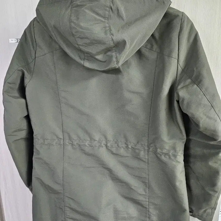 [SOLD OUT] 네파 바람막이 야상 자켓 카키 95(M) 남여공용