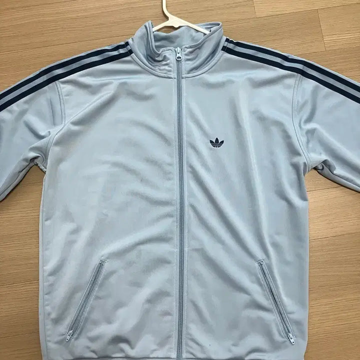 [SOLD OUT] 아디다스 버켄바우어 스카이블루