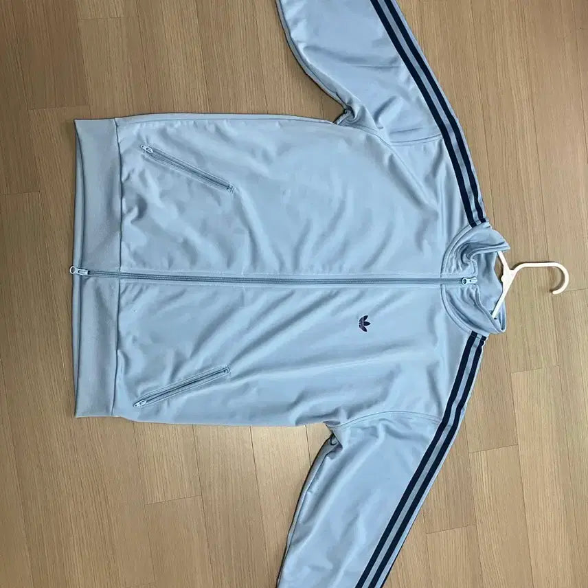 [SOLD OUT] 아디다스 버켄바우어 스카이블루