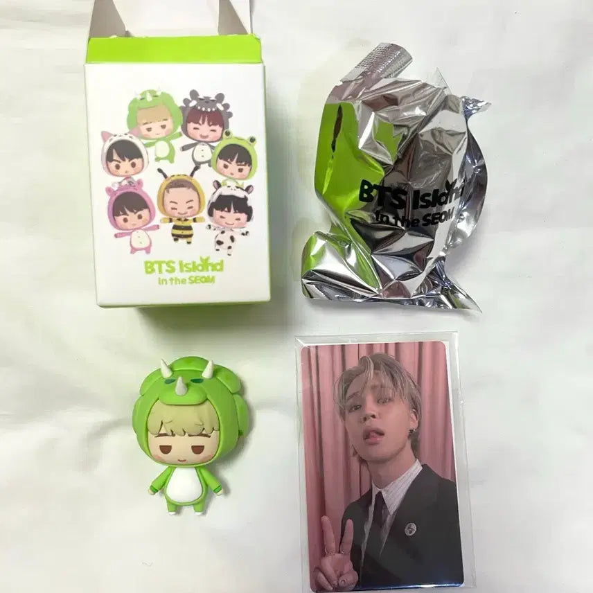 [BUNJANG] BTS Jimin In The SOOP Magnet Figure + Muse POB Photocard / 인더섬 마그넷 피규어 럭드 + muse 지민 포카 방탄 얼리버드 뮤즈