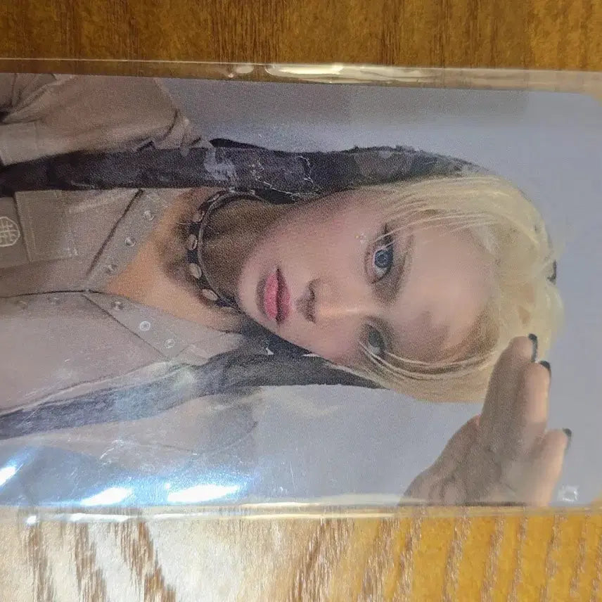 [SOLD OUT] 엑스러브 현 UNLOVE 공방포카