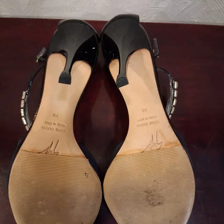 [BUNJANG] Giuseppe Zanotti Black Leather Heel Sandals / 쥬세페자노티 블랙 힐 샌들