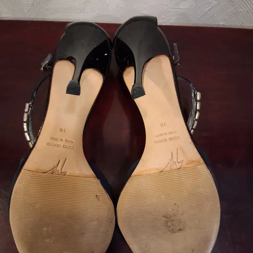 [BUNJANG] Giuseppe Zanotti Black Leather Heel Sandals / 쥬세페자노티 블랙 힐 샌들